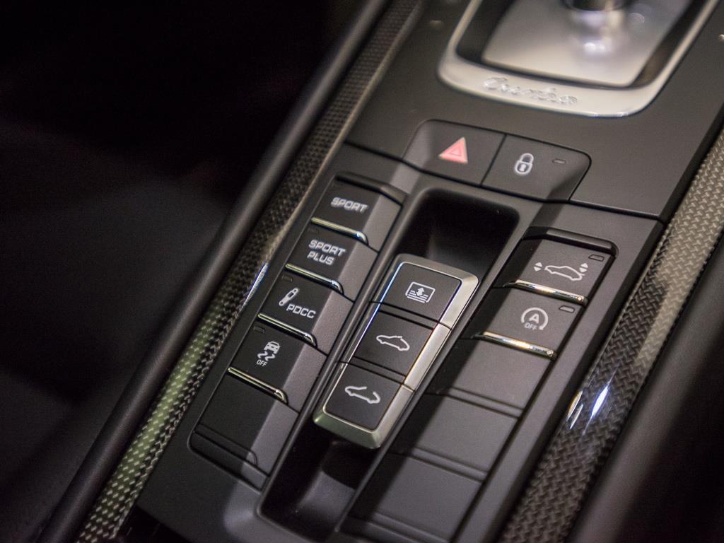 2015 Porsche 911 Turbo S - Photo 19 - Springfield, MO 65802