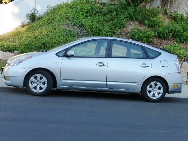 number of toyota prius sold in us #4