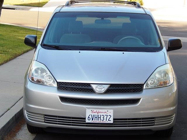 2004 toyota sienna 8 passenger van for sale #6