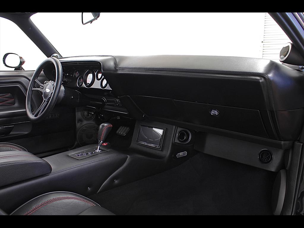 1971 Dodge Challenger Resto Mod - Photo 32 - Rancho Cordova, CA 95742