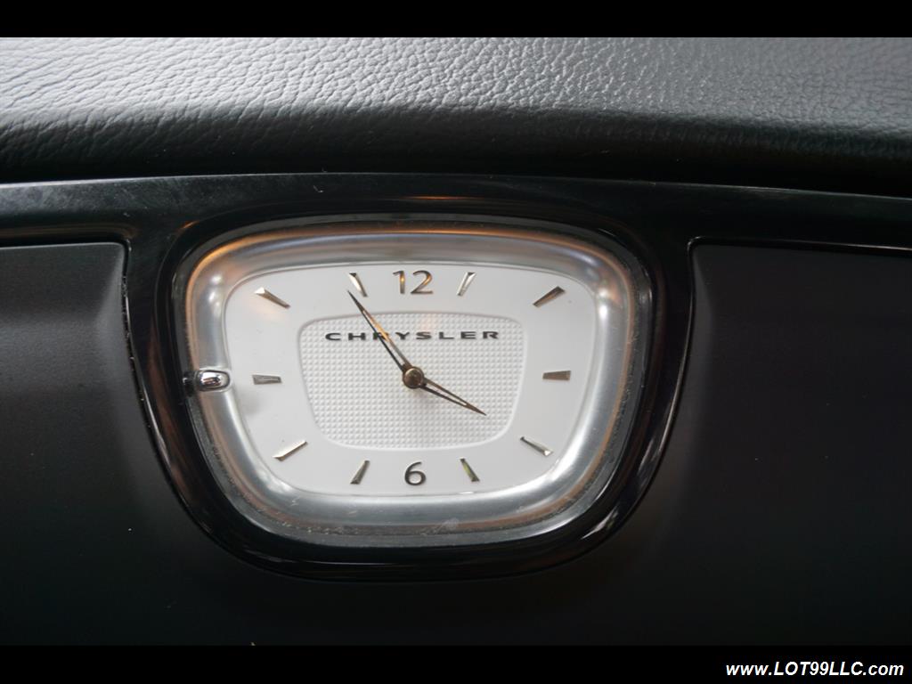2014 Chrysler 300 Series SRT8 470 HP Loaded Panoramic Roof. - Photo 26 - Milwaukie, OR 97267