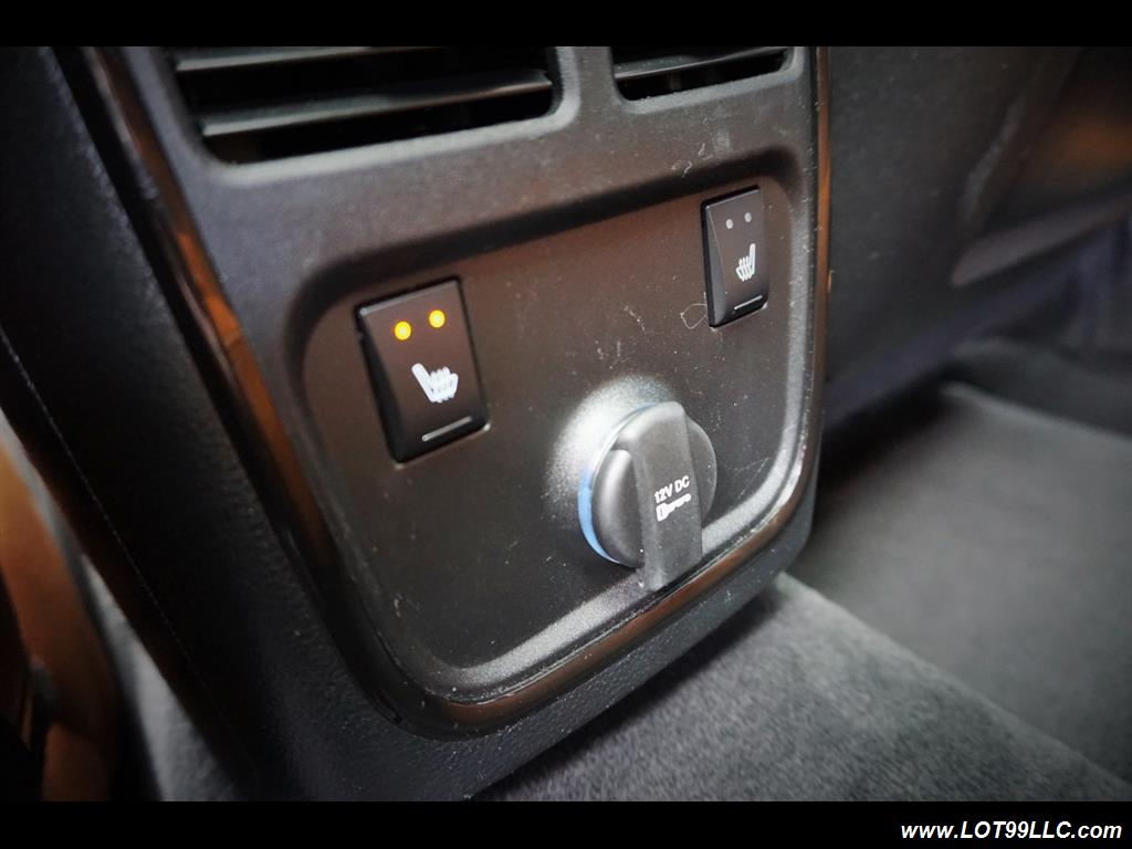2014 Chrysler 300 Series SRT8 470 HP Loaded Panoramic Roof. - Photo 40 - Milwaukie, OR 97267