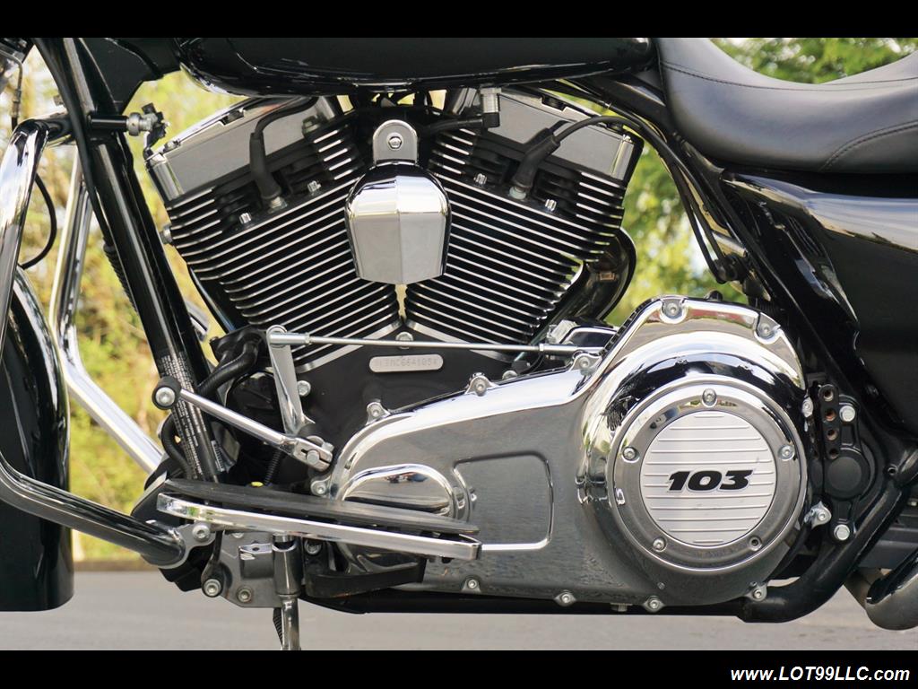 2012 Harley-Davidson Custom Street Glide Bagger 103 " - Photo 17 - Milwaukie, OR 97267