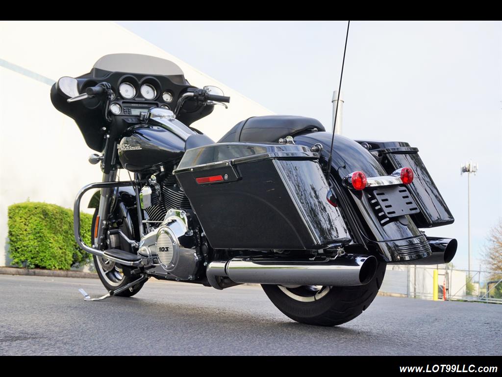 2012 Harley-Davidson Custom Street Glide Bagger 103 " - Photo 10 - Milwaukie, OR 97267