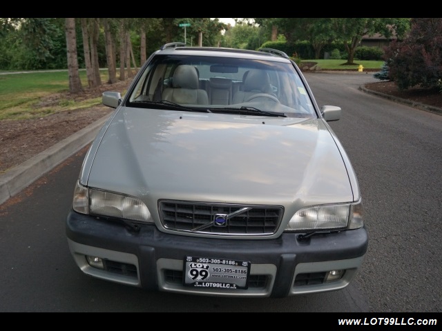 2000 Volvo V70 CROSS COUNTRY AWD SE,BRAND NEW TIRES. - Photo 3 - Milwaukie, OR 97267