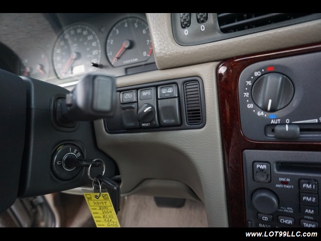 2000 Volvo V70 CROSS COUNTRY AWD SE,BRAND NEW TIRES. - Photo 25 - Milwaukie, OR 97267
