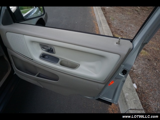 2000 Volvo V70 CROSS COUNTRY AWD SE,BRAND NEW TIRES. - Photo 17 - Milwaukie, OR 97267