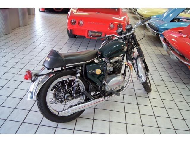 1966 BSA Lightning 650 - Photo 2 - Springfield, OH 45503