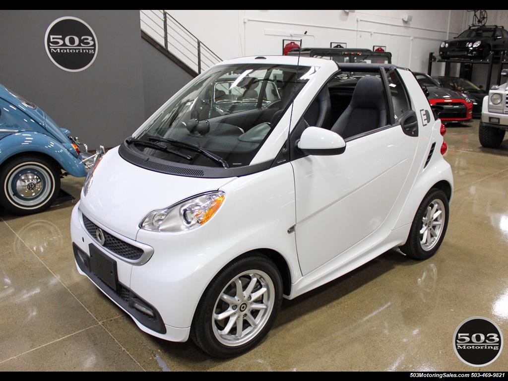 2014 Smart fortwo passion electric cabriolet; White/Black, Loaded! - Photo 9 - Beaverton, OR 97005