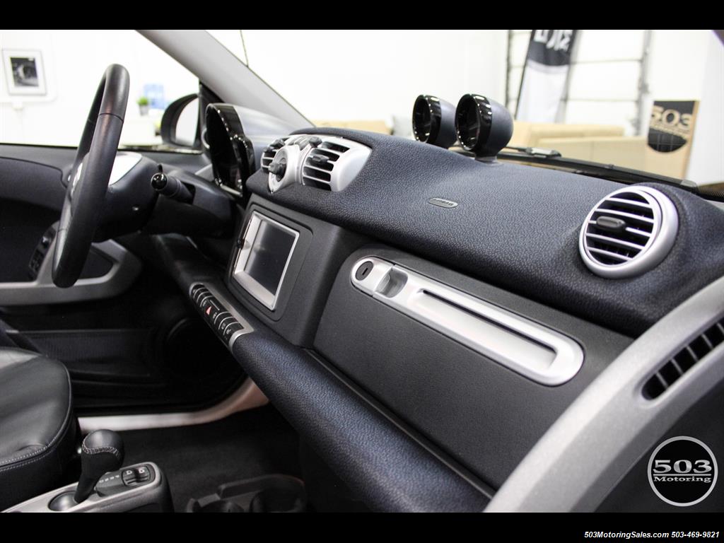 2014 Smart fortwo passion electric cabriolet; White/Black, Loaded! - Photo 39 - Beaverton, OR 97005