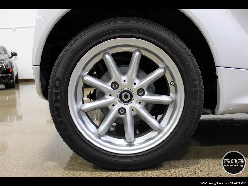2014 Smart fortwo passion electric cabriolet; White/Black, Loaded! - Photo 25 - Beaverton, OR 97005