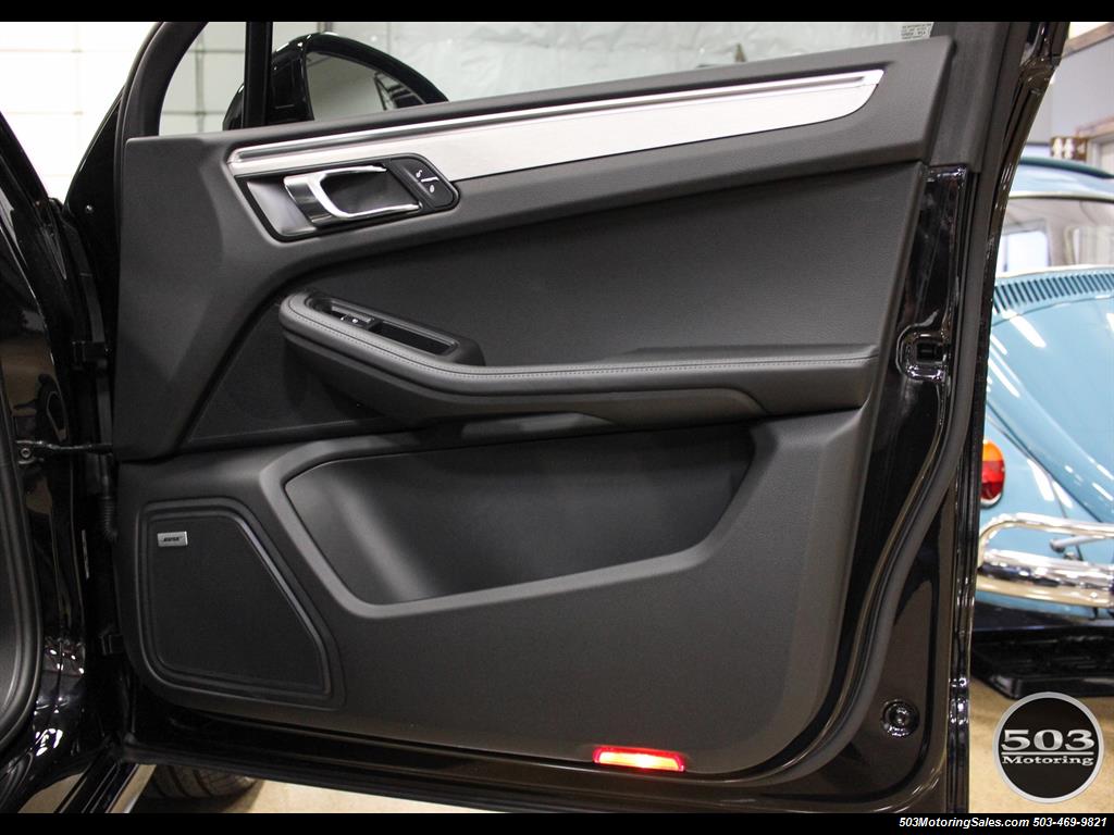 2017 Porsche Macan GTS; Black/Black w/ 2.5k Miles! - Photo 27 - Beaverton, OR 97005