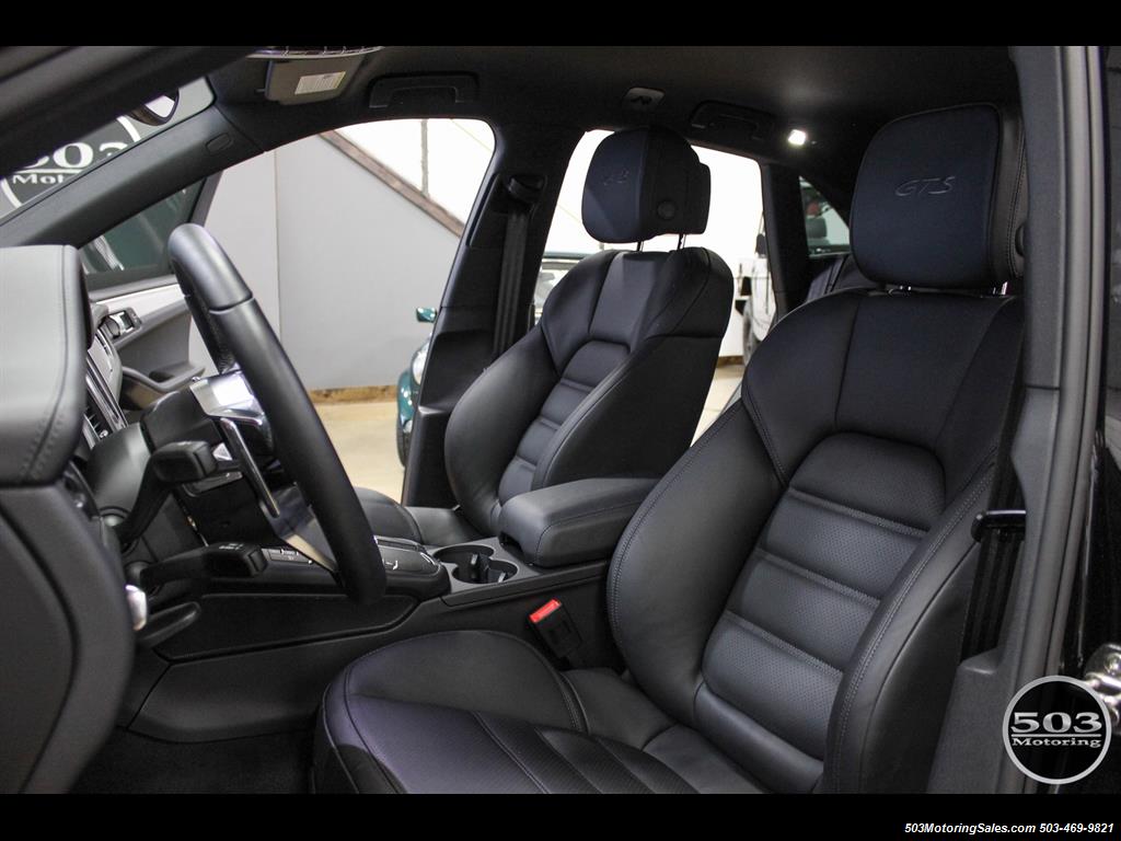 2017 Porsche Macan GTS; Black/Black w/ 2.5k Miles! - Photo 23 - Beaverton, OR 97005