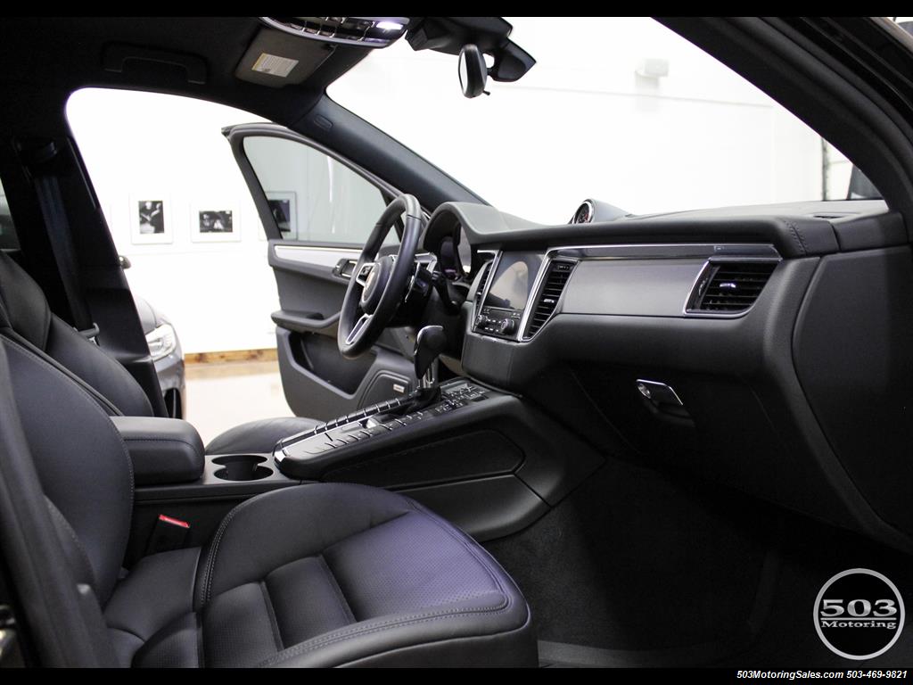 2017 Porsche Macan GTS; Black/Black w/ 2.5k Miles! - Photo 25 - Beaverton, OR 97005