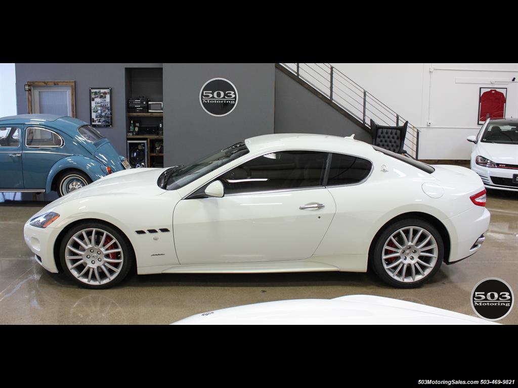 2010 Maserati GranTurismo S Automatic; One Owner w/ Only 8k Miles! - Photo 2 - Beaverton, OR 97005