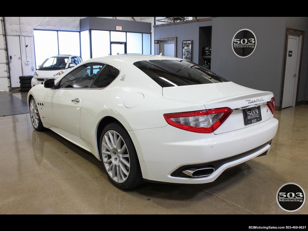 2010 Maserati GranTurismo S Automatic; One Owner w/ Only 8k Miles! - Photo 3 - Beaverton, OR 97005