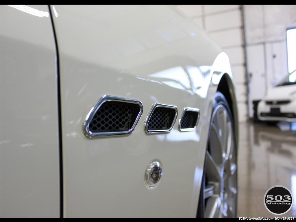 2010 Maserati GranTurismo S Automatic; One Owner w/ Only 8k Miles! - Photo 16 - Beaverton, OR 97005