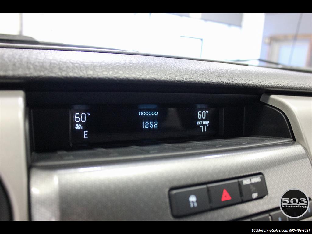 2010 Ford F-150 SVT Raptor; White/Black w/ Only 17k Miles! - Photo 30 - Beaverton, OR 97005