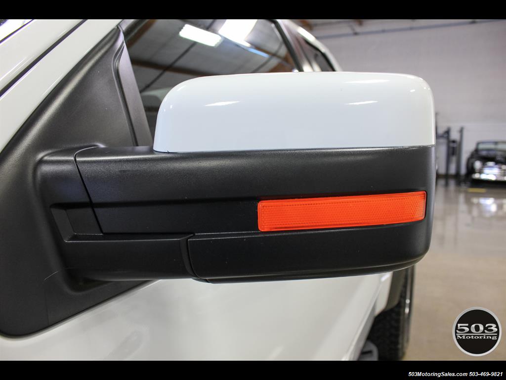 2010 Ford F-150 SVT Raptor; White/Black w/ Only 17k Miles! - Photo 12 - Beaverton, OR 97005