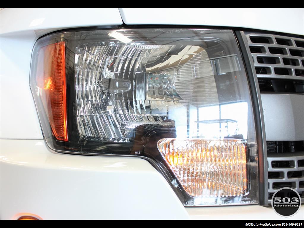 2010 Ford F-150 SVT Raptor; White/Black w/ Only 17k Miles! - Photo 11 - Beaverton, OR 97005