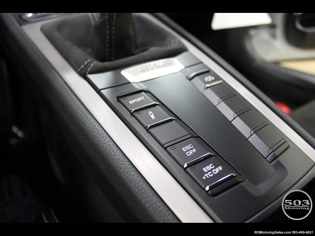 2016 Porsche Cayman GT4; White w/ Full Bucket Seats & 3k Miles! - Photo 43 - Beaverton, OR 97005
