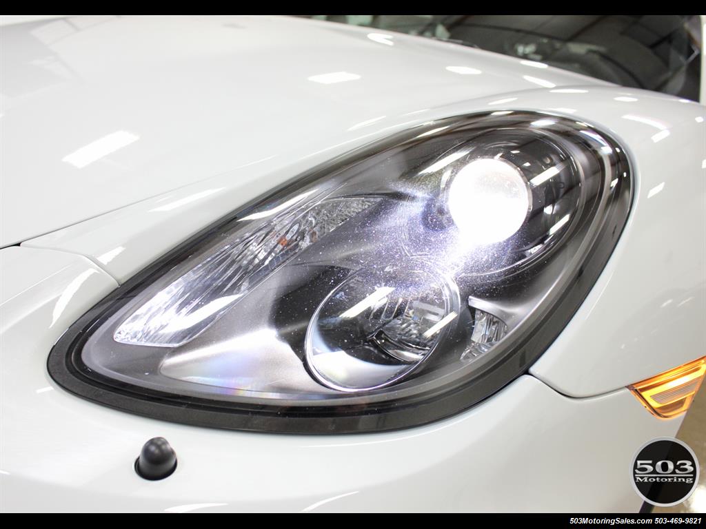 2016 Porsche Cayman GT4; White w/ Full Bucket Seats & 3k Miles! - Photo 17 - Beaverton, OR 97005