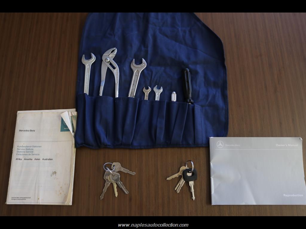 1969 Mercedes-Benz 280SL 280SL - Photo 28 - Fort Myers, FL 33967